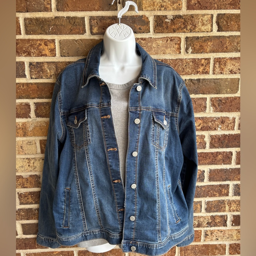 Maurices Blue Jean Jacket Classic Denim Style